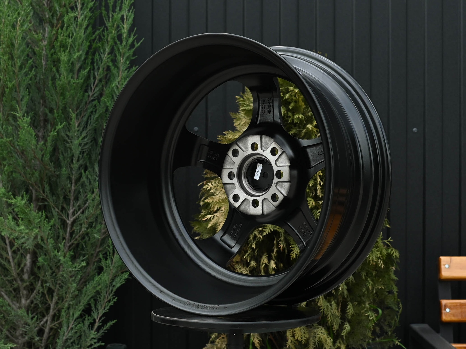 R17 SSR SP1 Стиль 7.5J ET42 4*100/114.3  Темный хром
