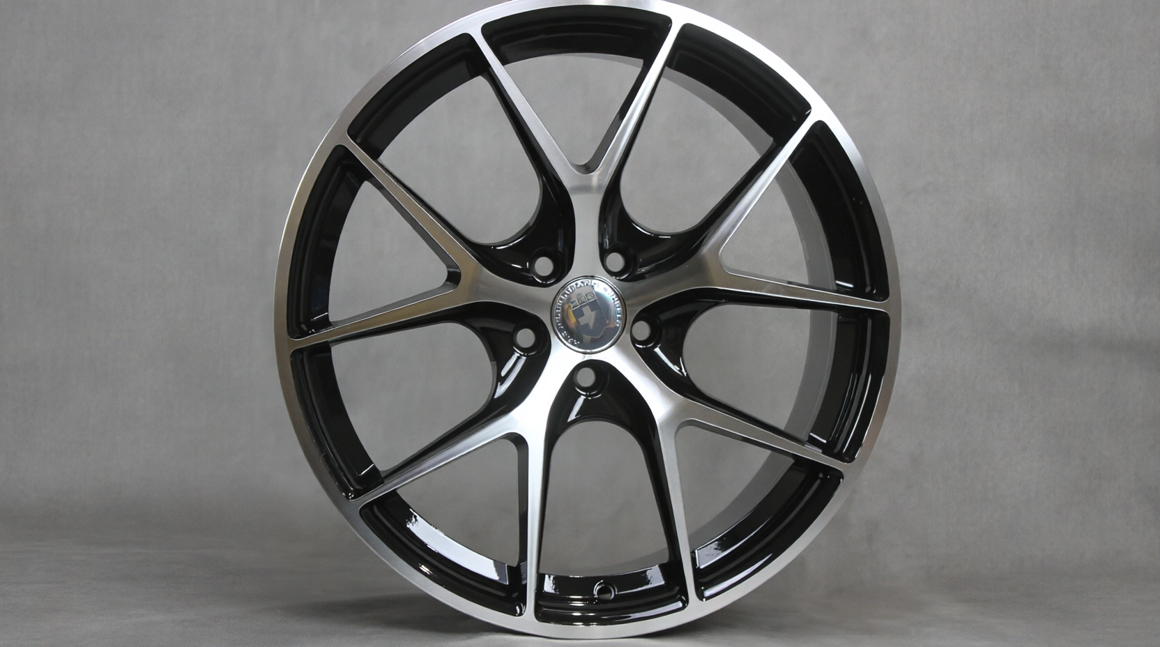NEW! Комплект Style HRE P101 R18 8.0j ET35 5*100 (B024) NN