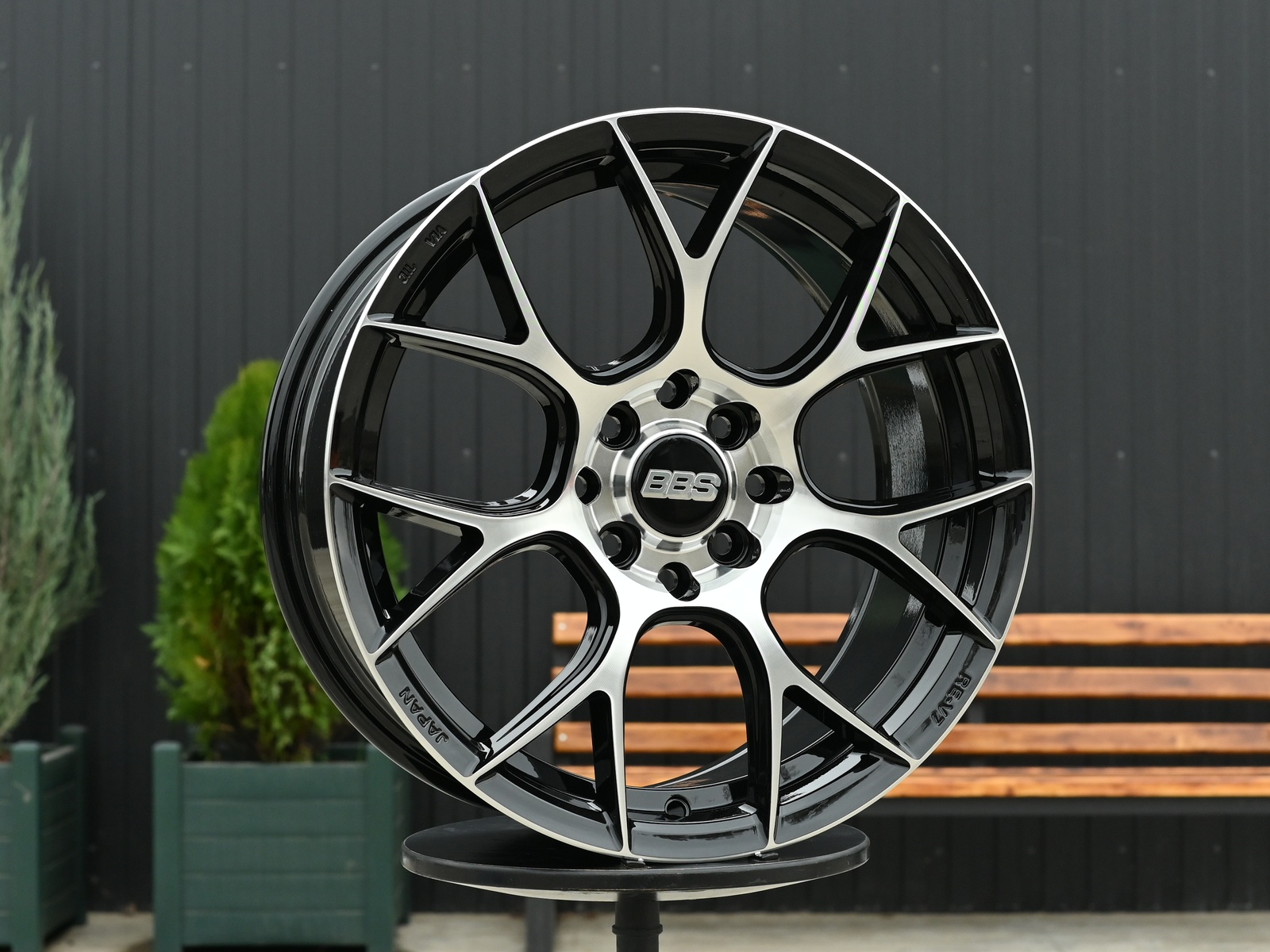 R17 Taigiro Spirit 7.5J ET40 4*100/114.3 Черный ФЗ