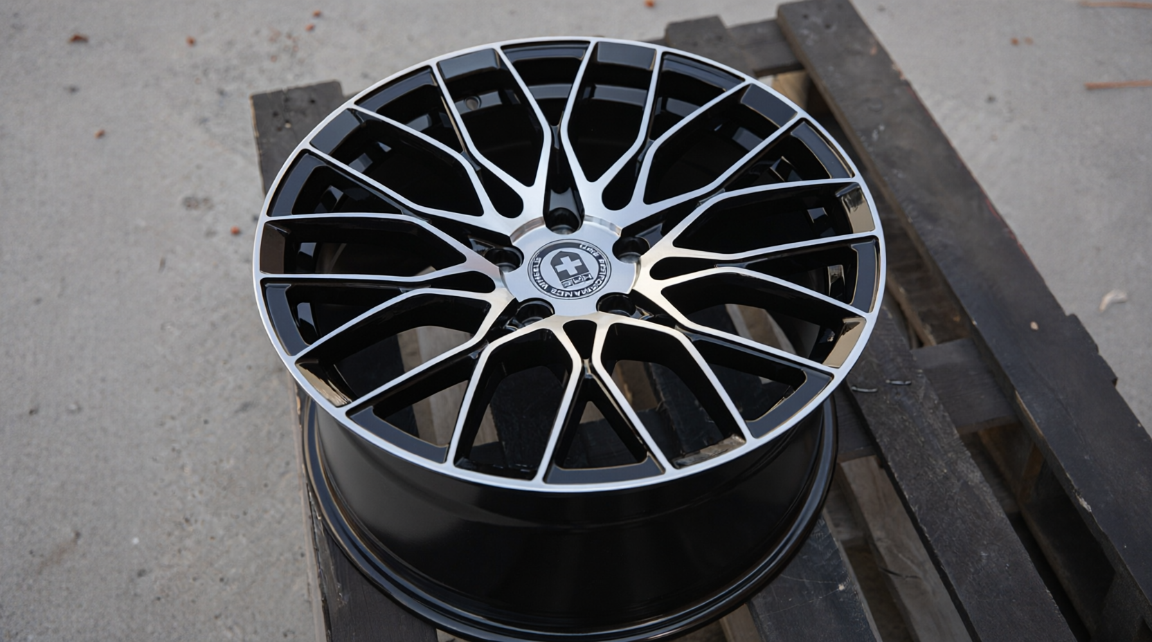 NEW! Комплект дисков HRE Style E235 R18 8.5j ET35 5*114.3 (B063) NN