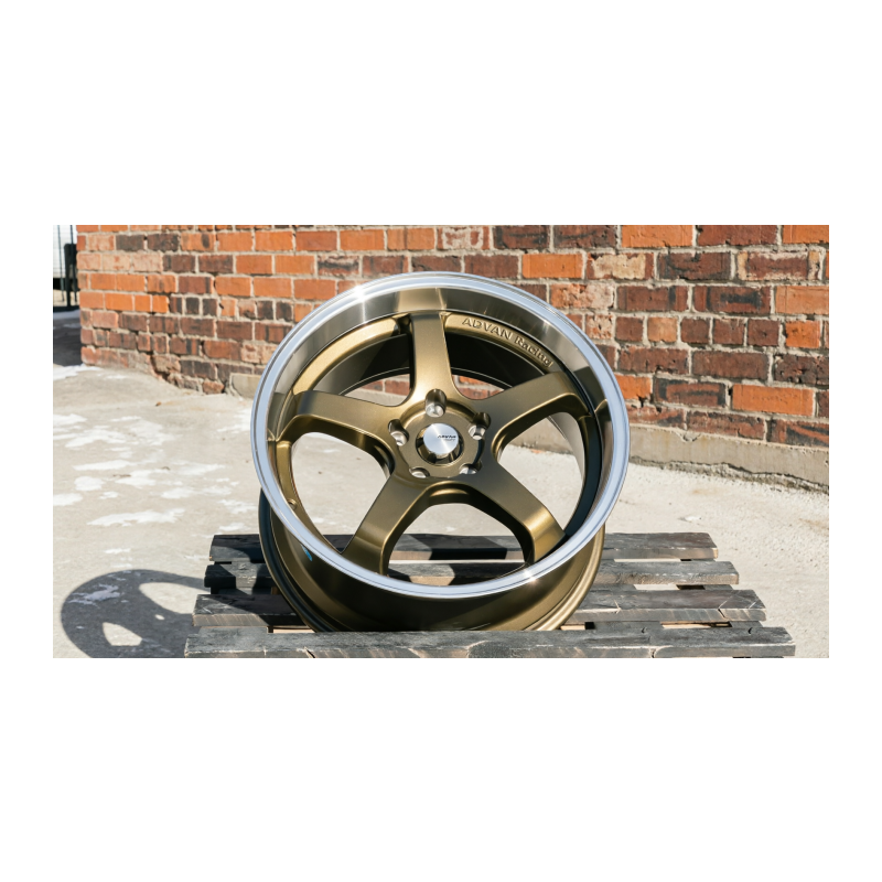 NEW! Комплект Style Advan GT R18 9.0j ET35 5*114.3 (E070) NN
