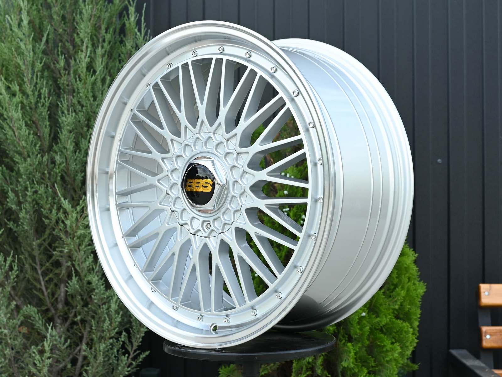 R18 BBS RS Стиль 8.0J ET40 5*112 Серебро