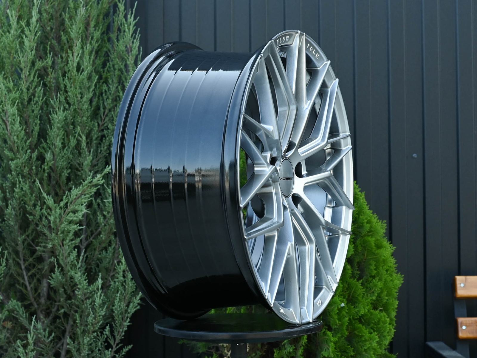 R19 Vossen 3323 Стиль 8.5J ET38 5*112 Cеребро