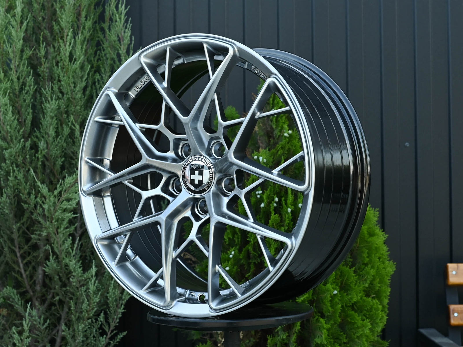 R18 HRE FF10 Стиль 8.0J ET38 5*114.3 Темное серебро