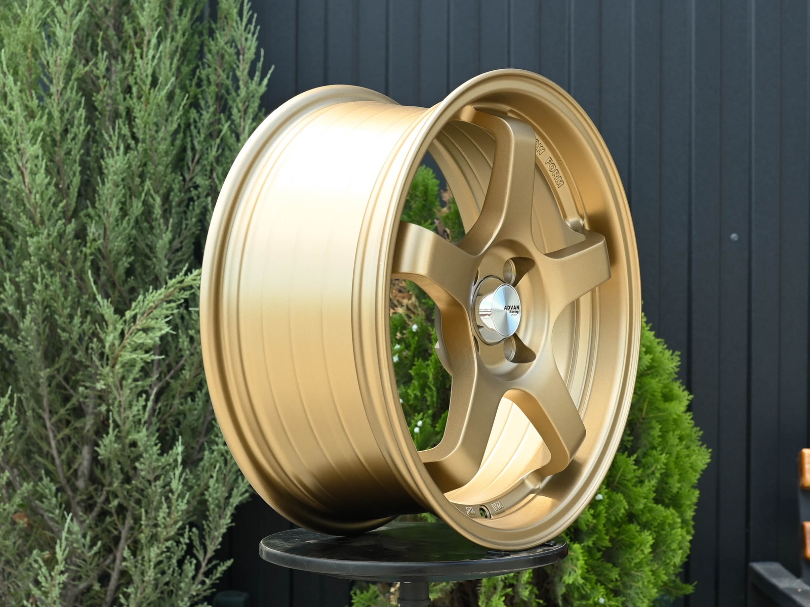 R17 Advan GT стиль 7.5 ET38 4*100 Бронза