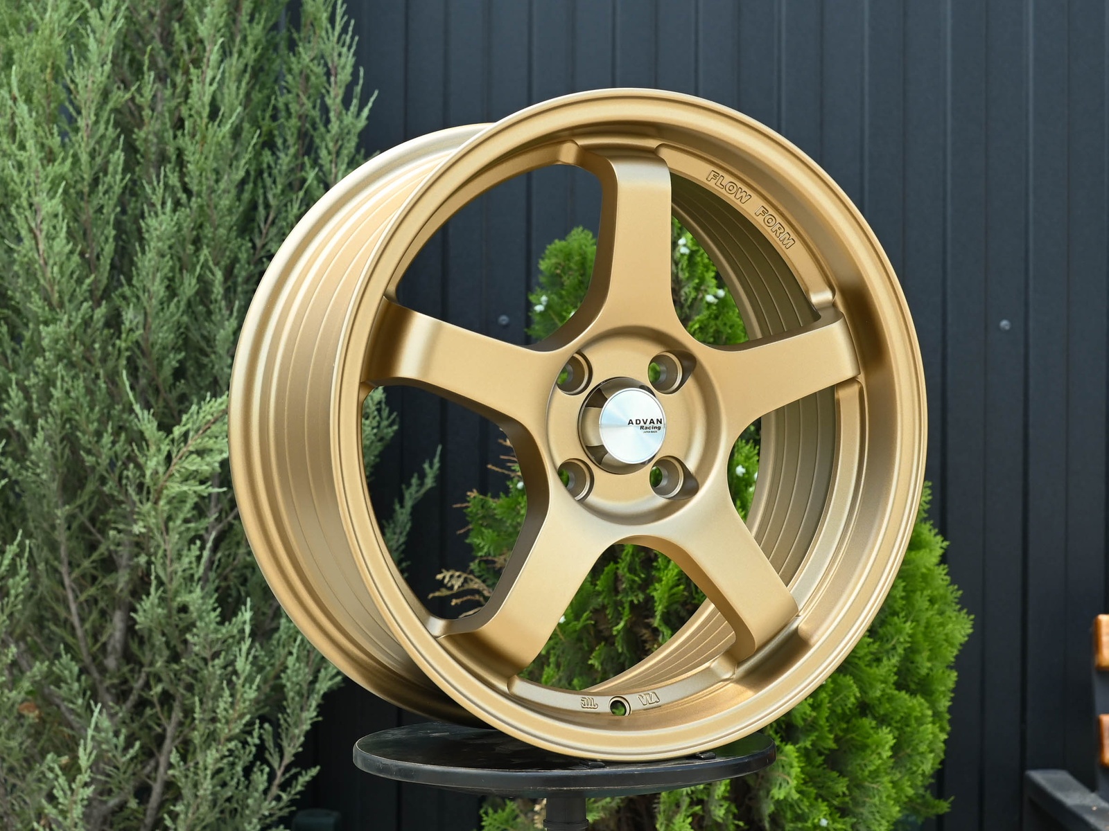 R16 Advan GT стиль 7.0 ET38 4*100 Бронза