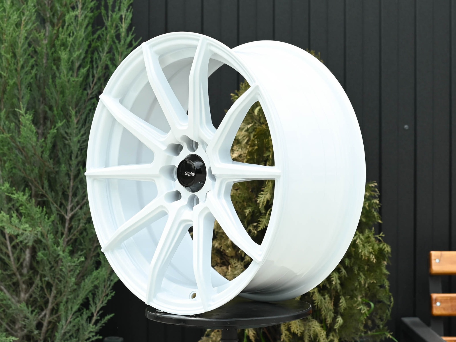 R16 Taigiro Spider 7.0J ET35 4*100/114.3 Белый