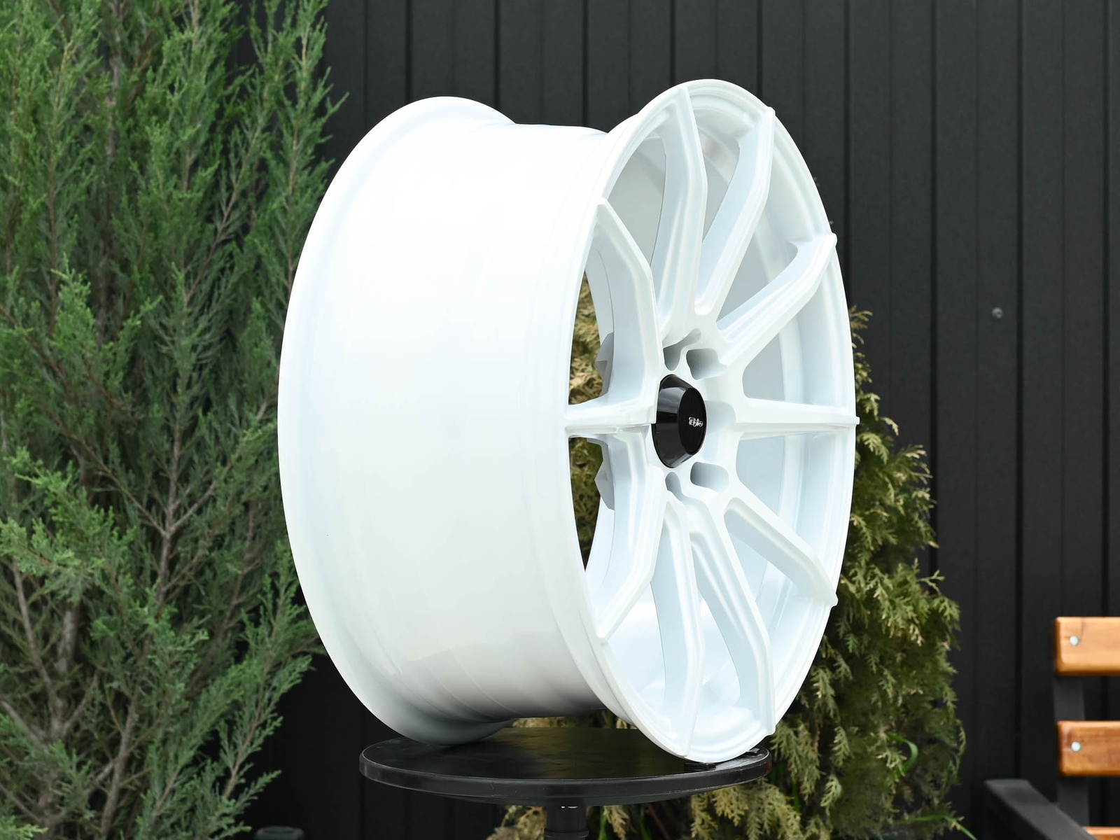 R16 Taigiro Spider 7.0J ET35 4*100/114.3 Белый