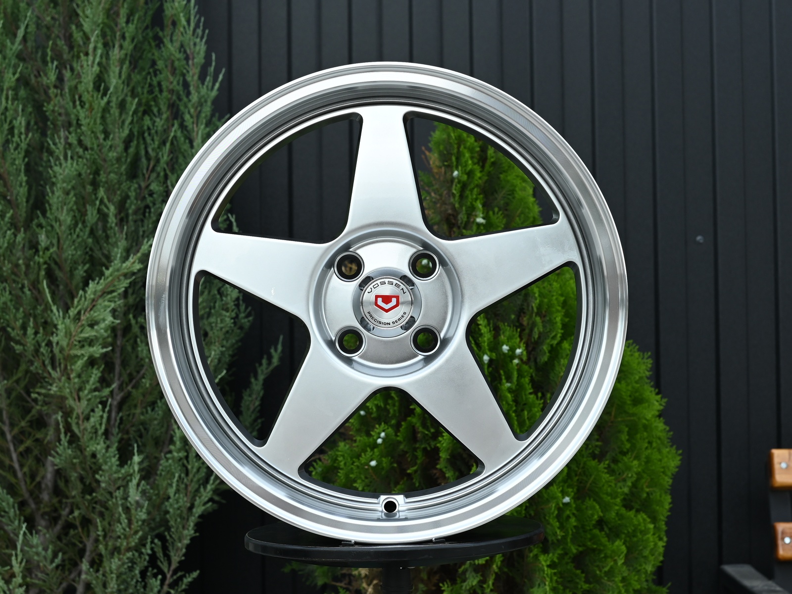 R15 Taigiro EVO 7.0 ET30 4*100 Темный хром