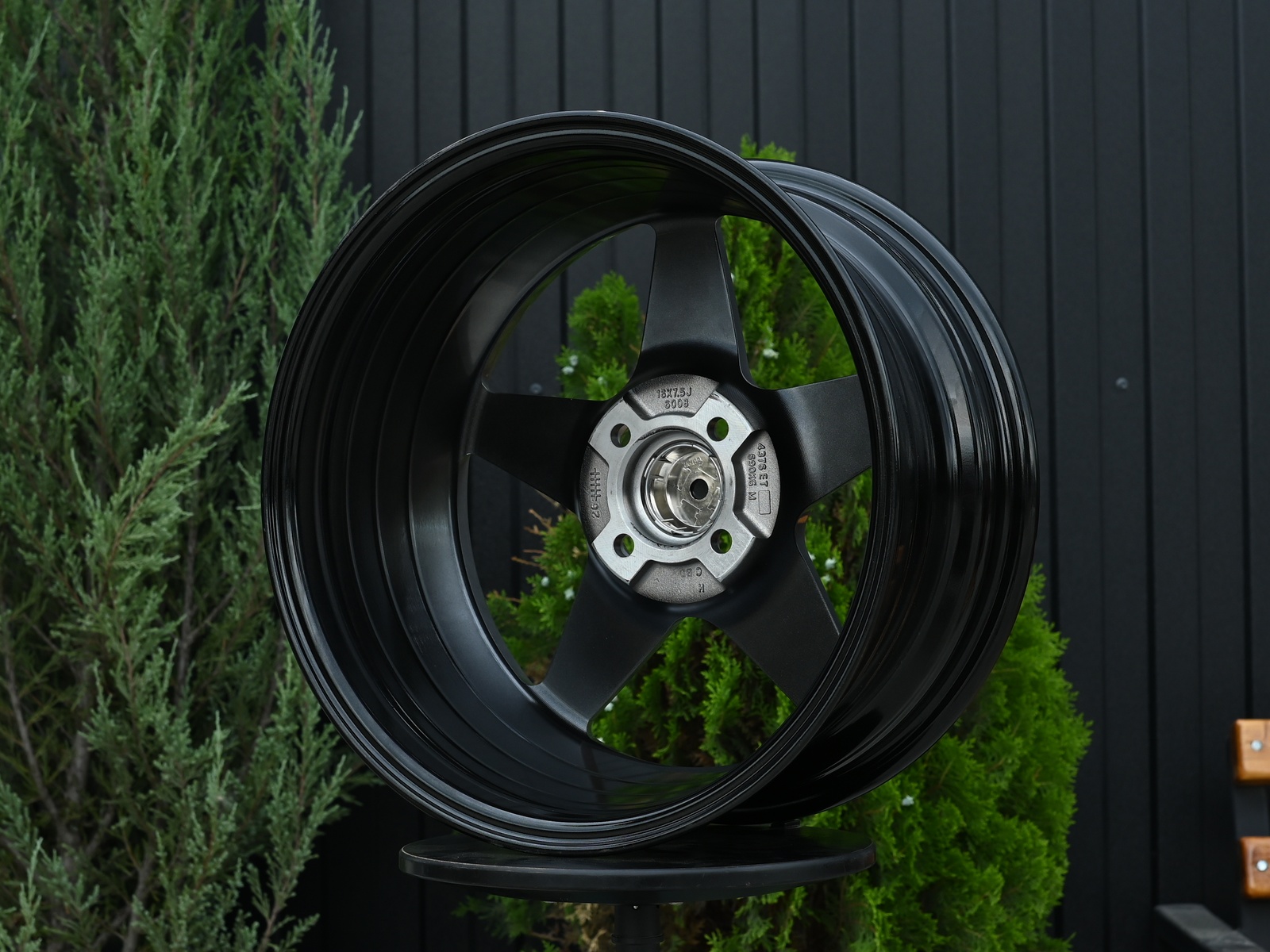 R15 Taigiro EVO 7.0 ET30 4*100 Темный хром