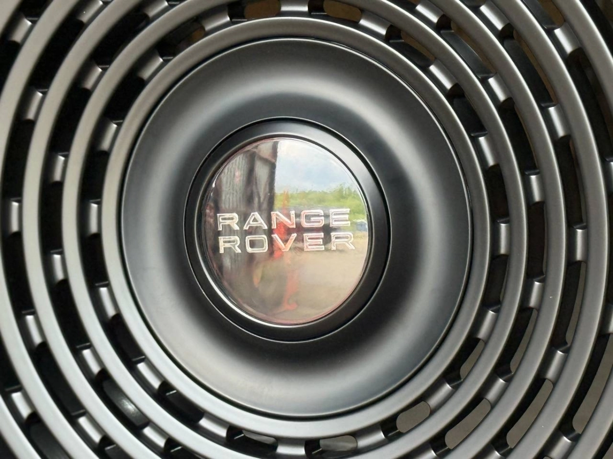 LAND ROVER 240637