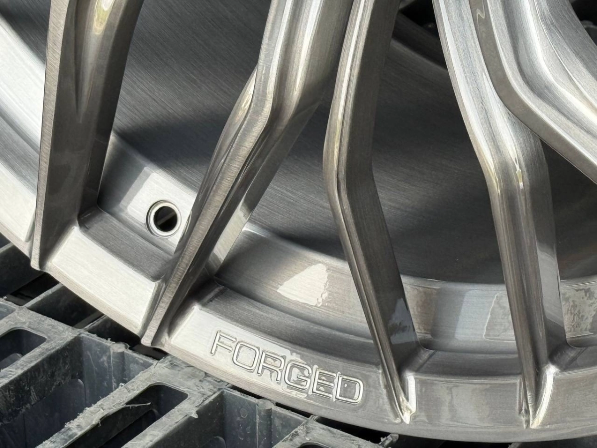 TITAN FORGED BMW NEW X5/X6/X7 YC9497 D22