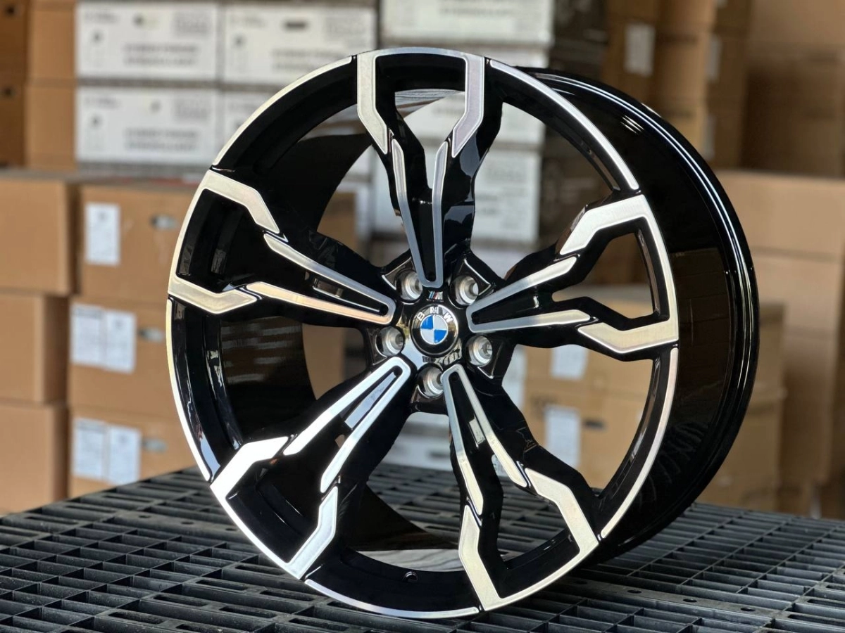 BMW NEW 3/4/5/8 X3/X4 YC9035B