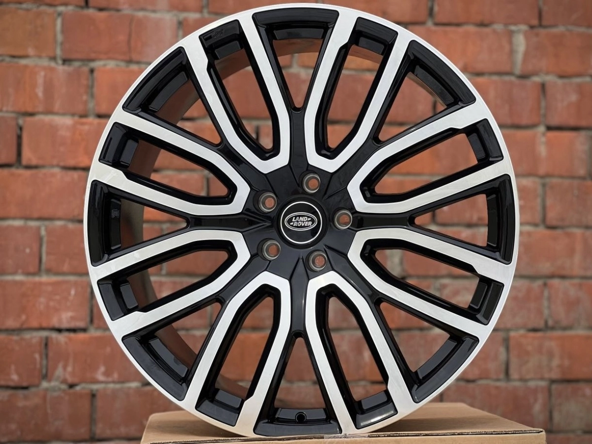 Range Rover 240628