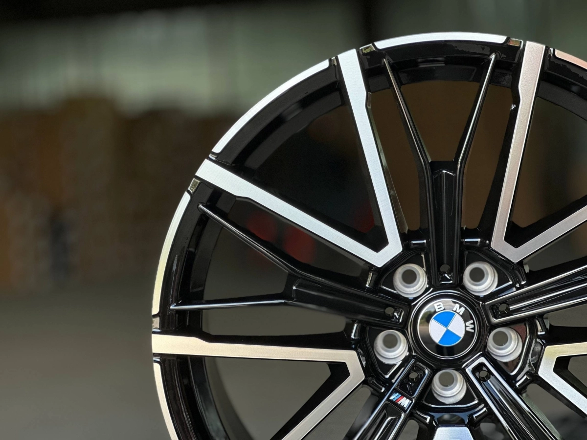 BMW 951M style FA817 FlowForming