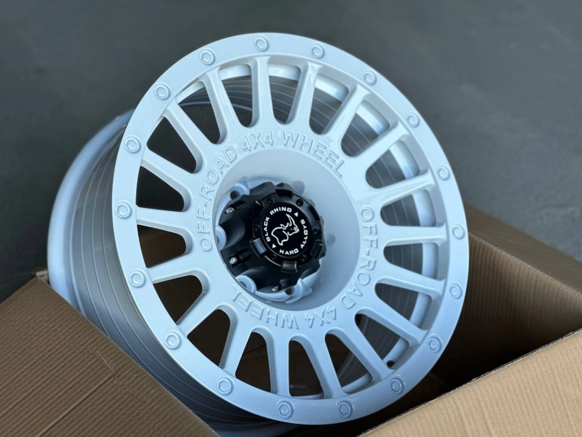 BLACK RHINO 605