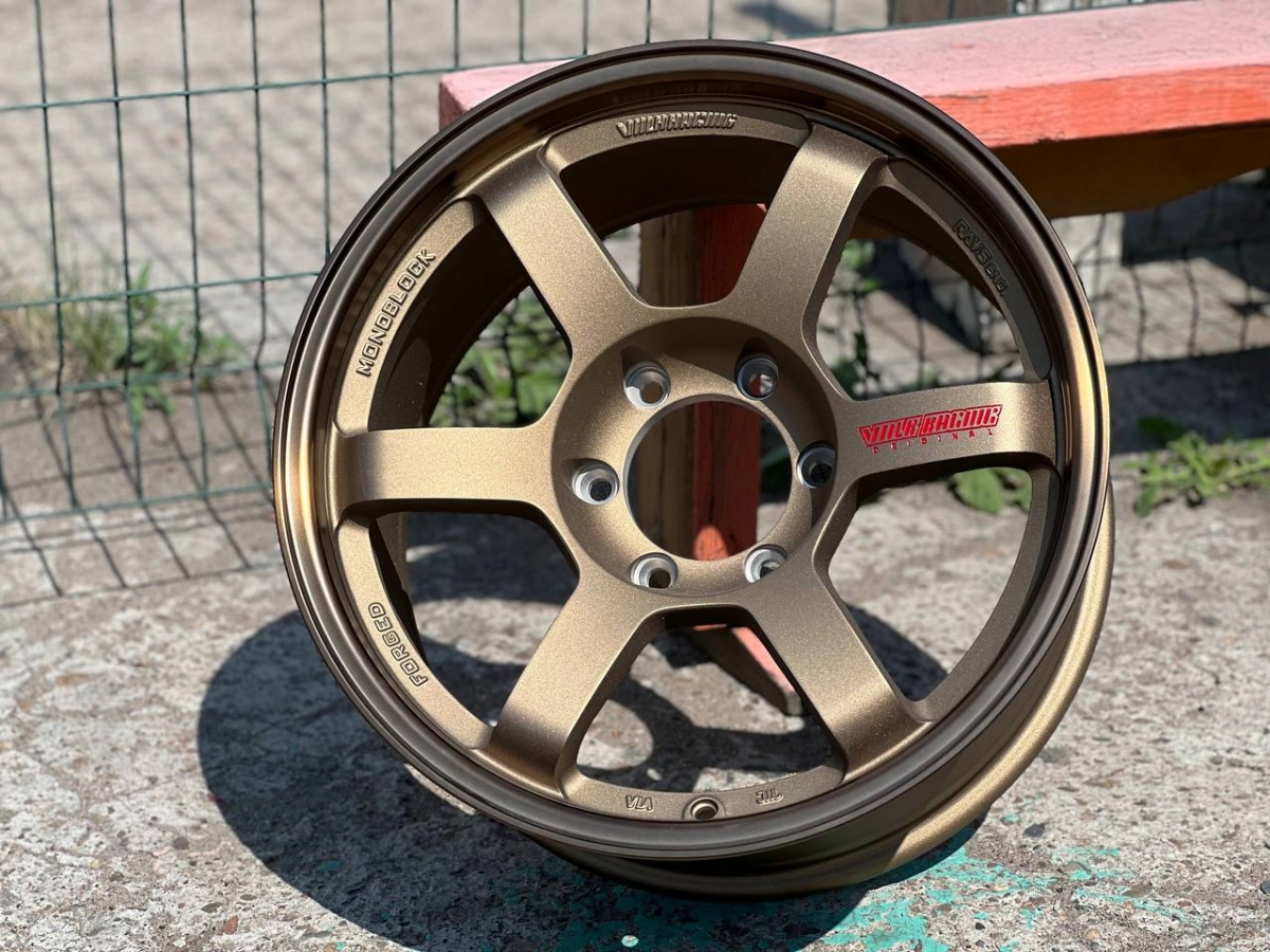 RAYS TE37 6047