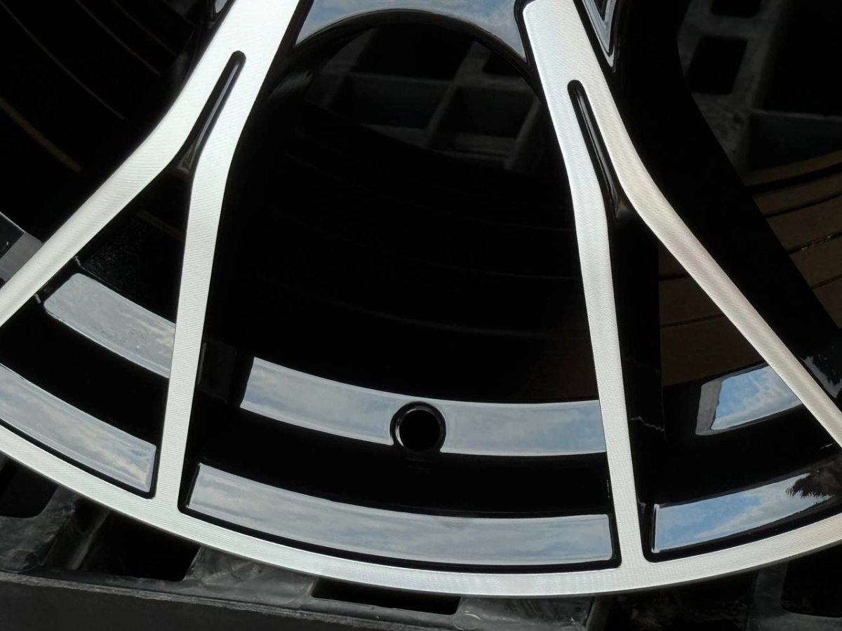 BMW D7046