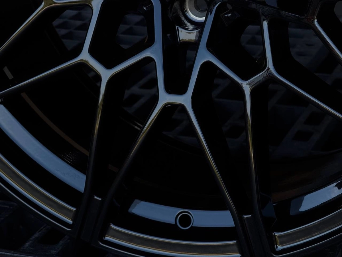 BMW 826M style H3143F FlowForming
