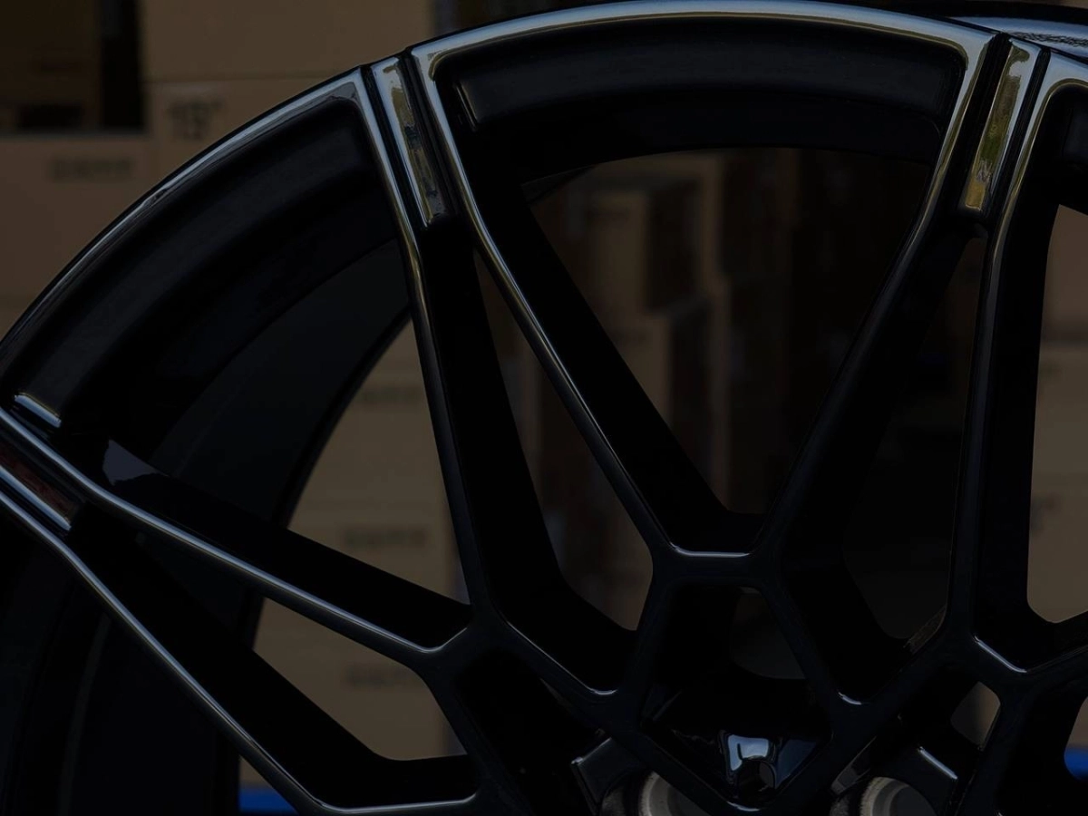 BMW 826M style H3143F FlowForming