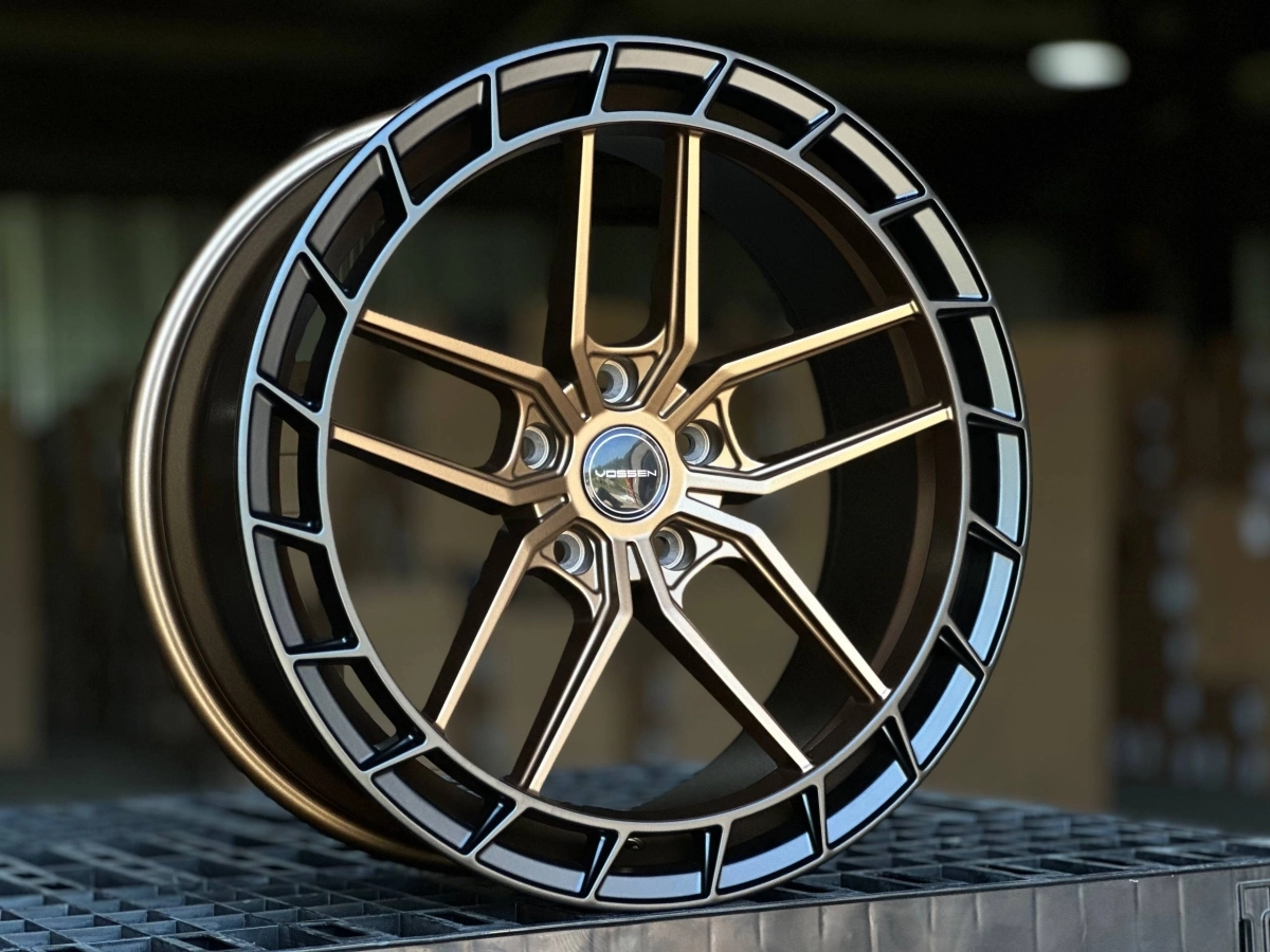 VOSSEN 5587