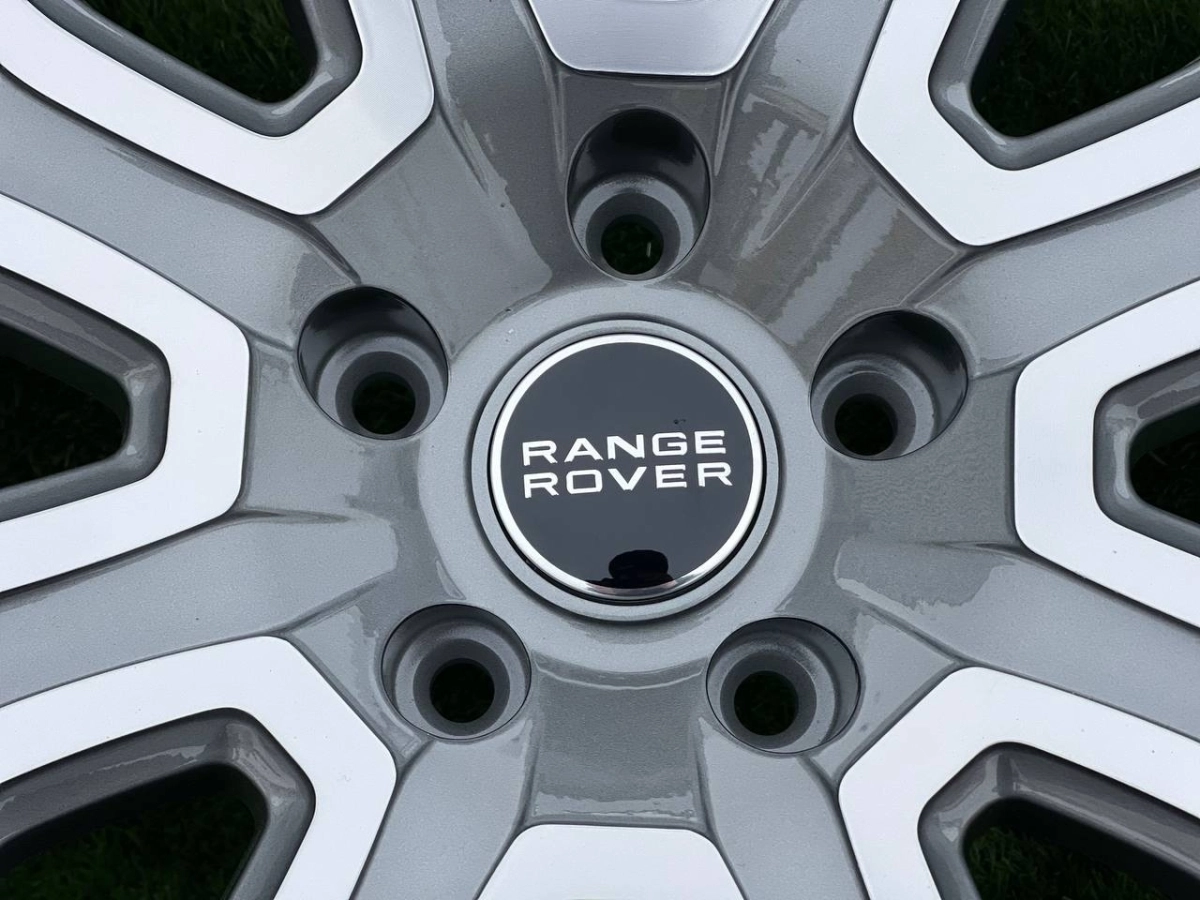 LAND ROVER KHANN 8077