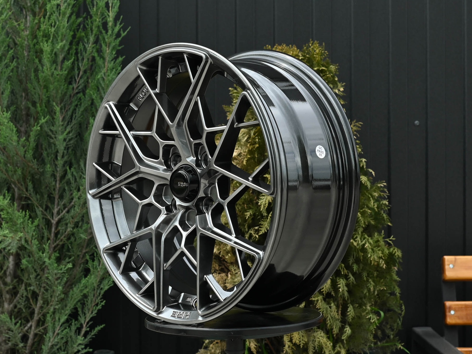 R16 HRE FF10 Стиль 6.5J ET38 4*100 Темный хром