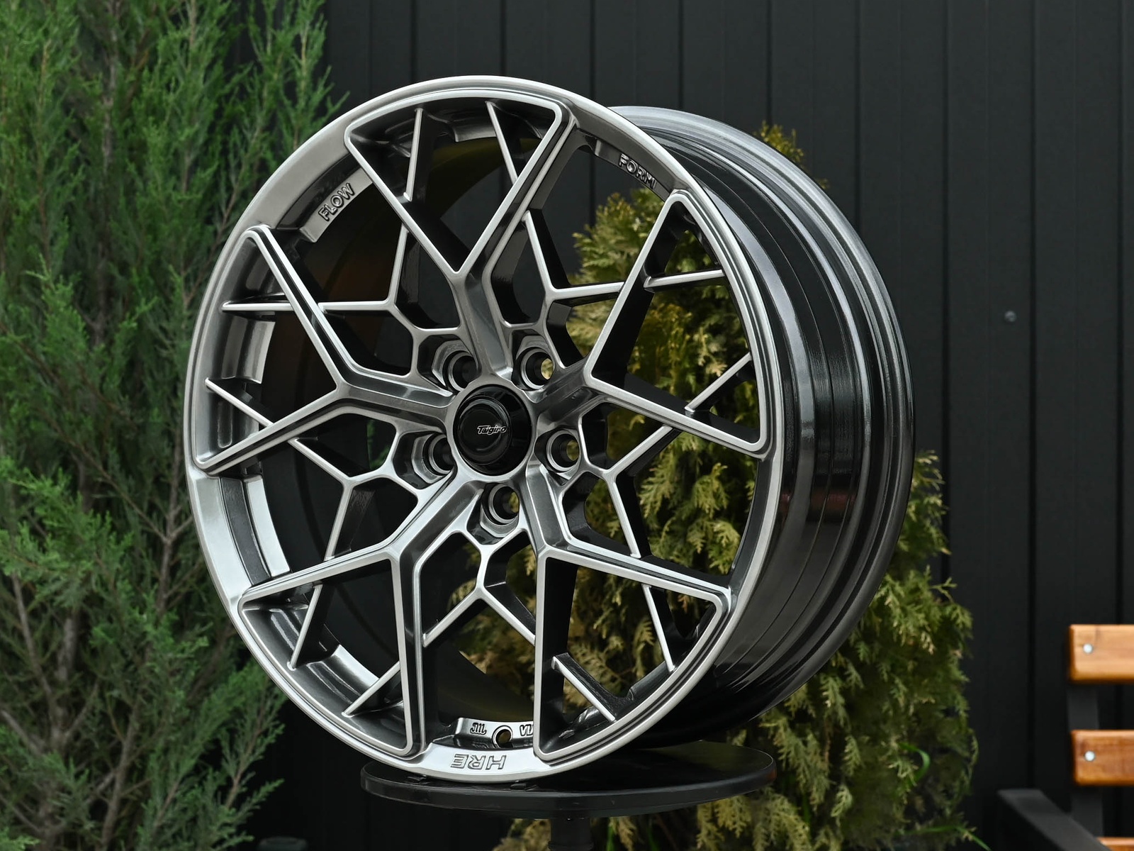 R17 HRE FF10 Стиль 7.5J ET38 5*100 Темный хром