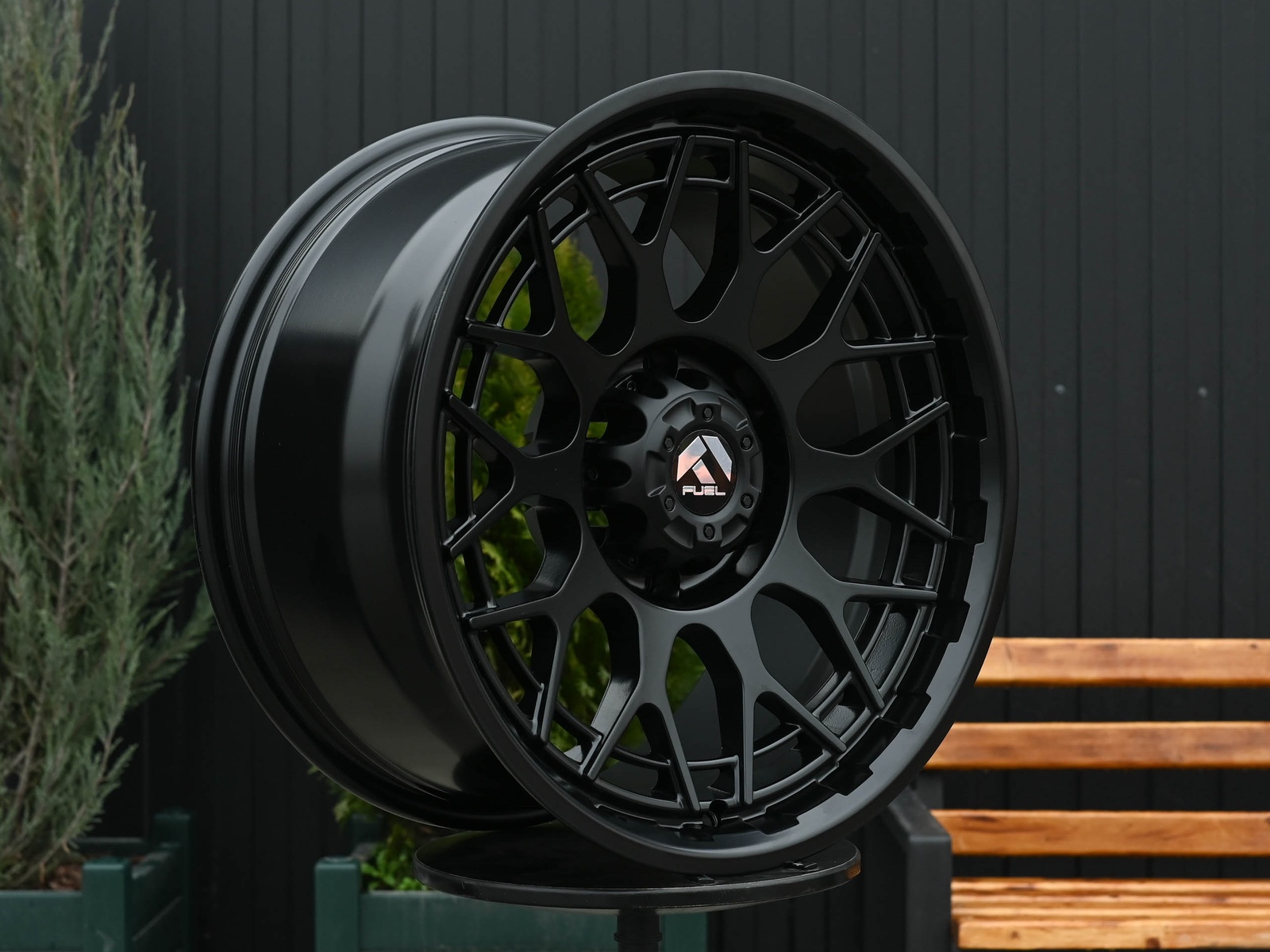 R18 KMC KM722 Стиль 9.0J ET18 6*139.7 Мат черный
