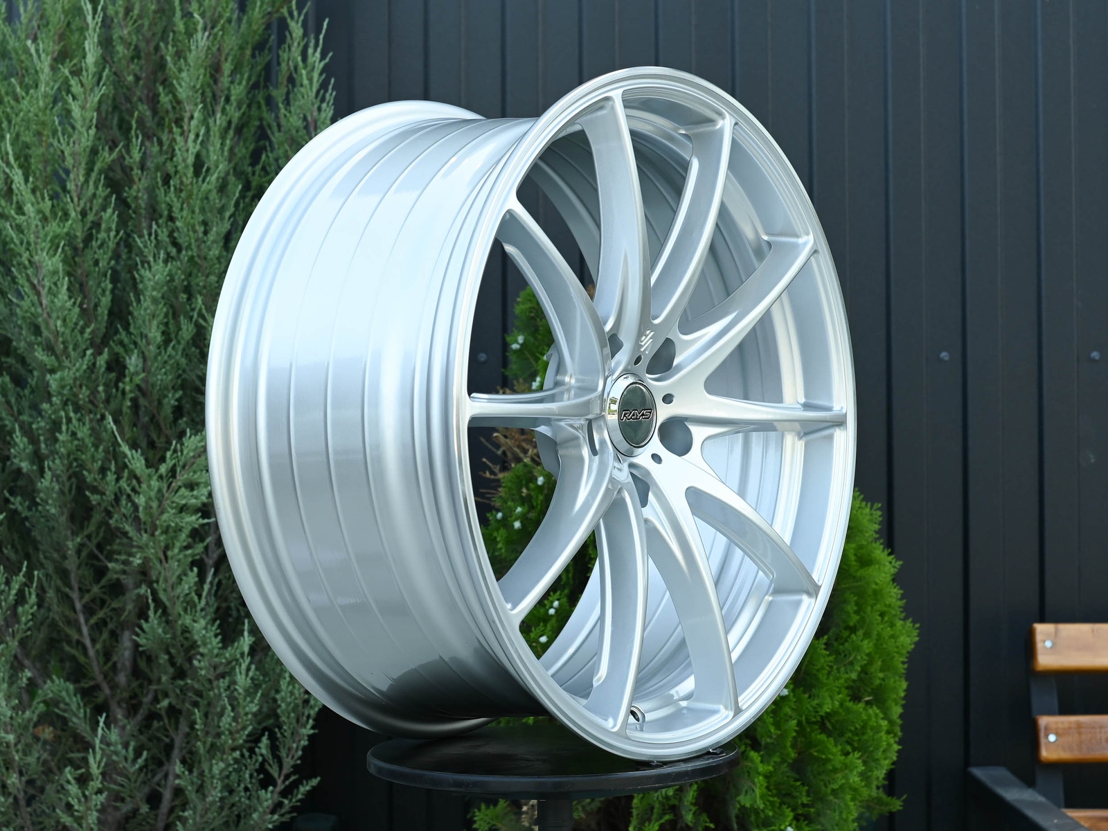 R17 Rays G25 Стиль 7.5J ET40 5*114.3 Серебро