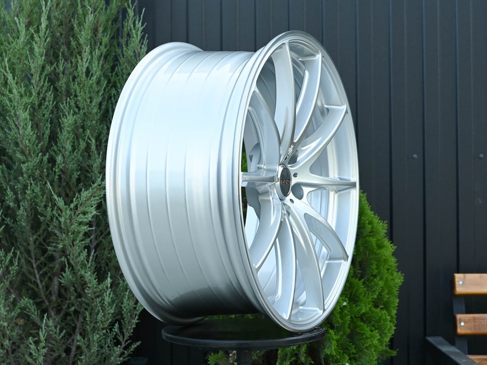 R17 Rays G25 Стиль 7.5J ET40 5*114.3 Серебро