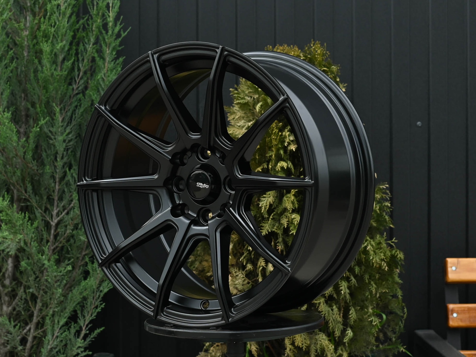 R17 Taigiro Spider 7.5J ET35 4*100/114.3 Черный