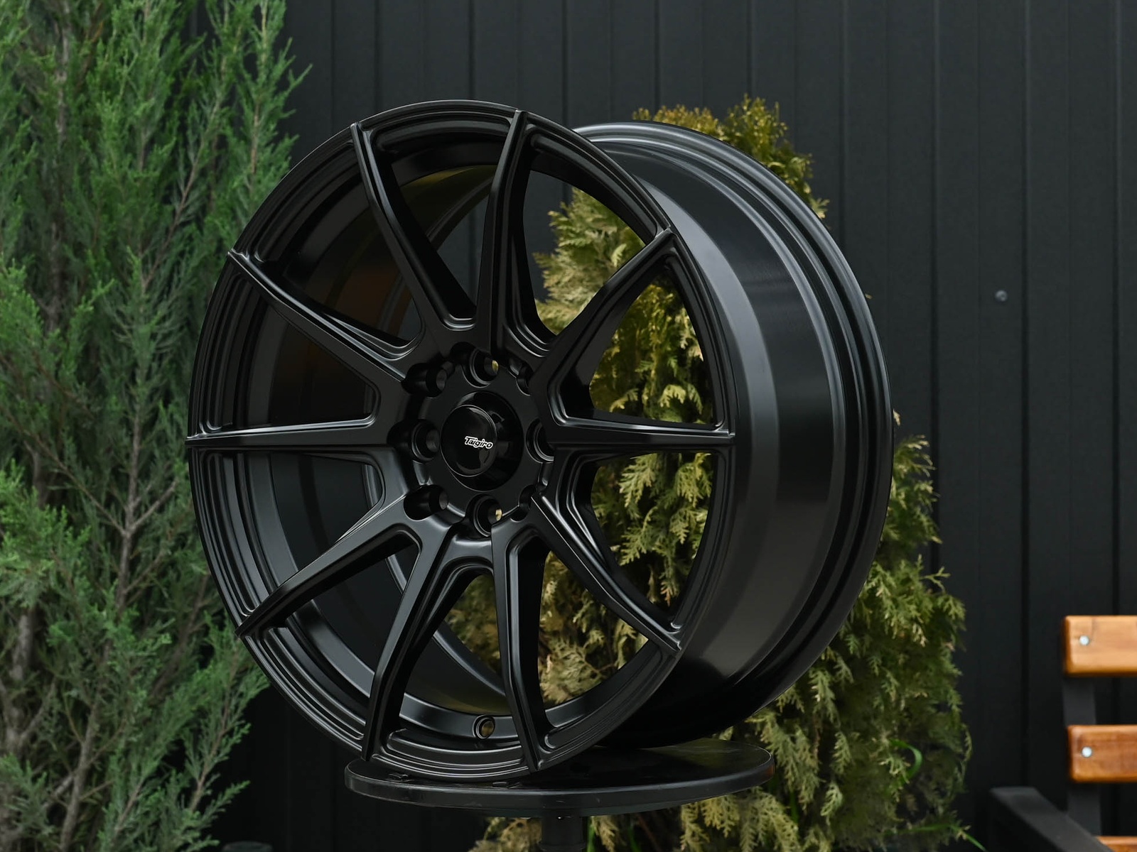 R17 Taigiro Spider 7.5J ET35 4*100/114.3 Черный