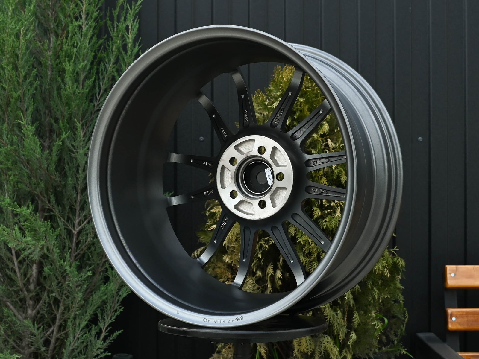 R18 Rays Gram 57Xtreme Стиль 8.5J ET35 5*100 Графит