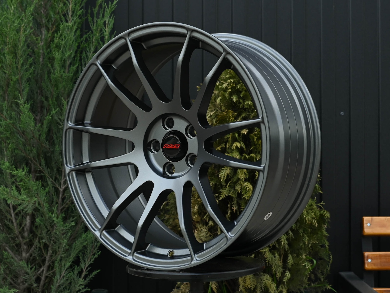 R18 Rays Gram 57Xtreme Стиль 8.5J ET35 5*100 Графит