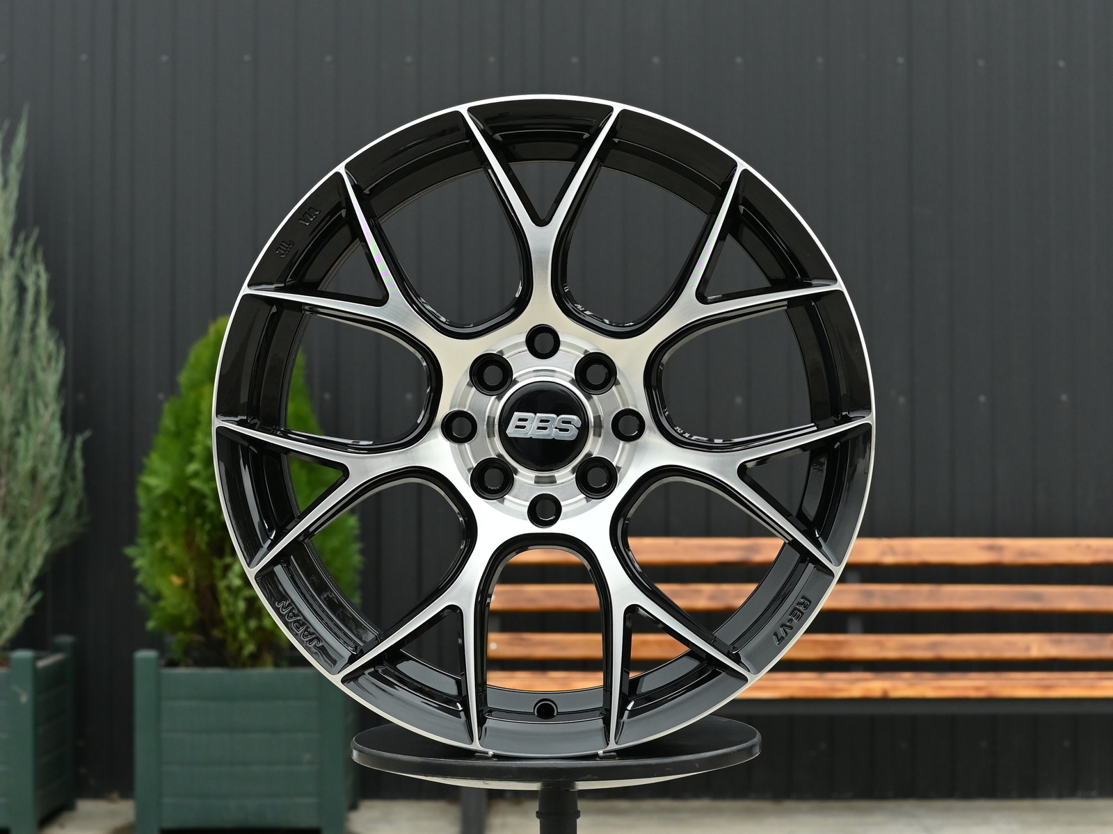 R16 BBS CH-R Стиль 7.0J ET40 4*100/114.3 Черный ФЗ