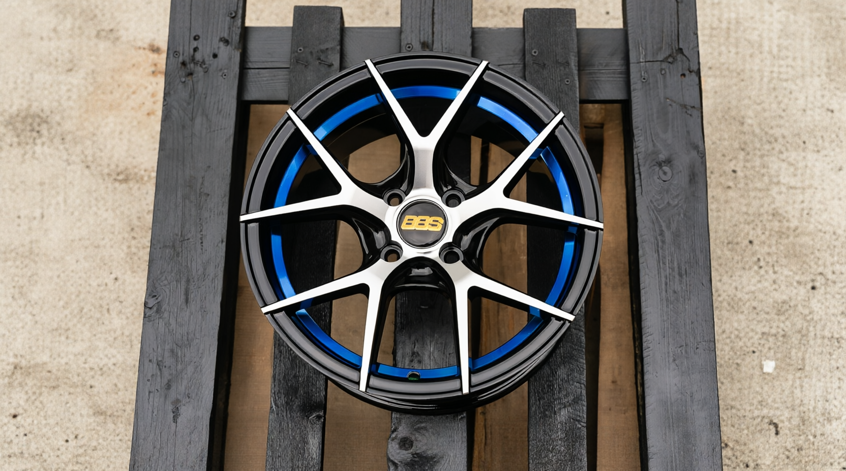 NEW! Комплект дисков RGW 8832 R16 7.0j ET35 4*100 (T053) BBS