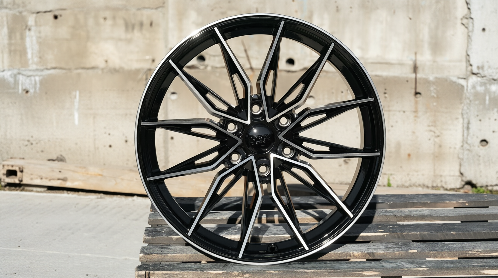 NEW! Комплект дисков FBX 5192 R18 J9 ET+0 6*139.7 (R560)
