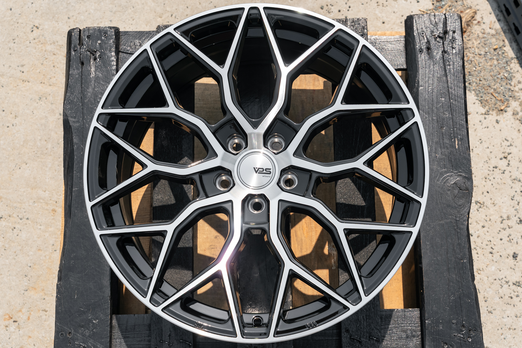 NEW! Комплект дисков Style VPS HF2 R16 7.0j ET40 5*108 (G547)