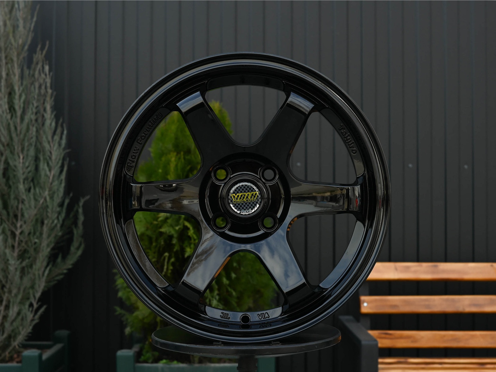 R16 Taigiro Street 7.0J ET35 4*100 Черный