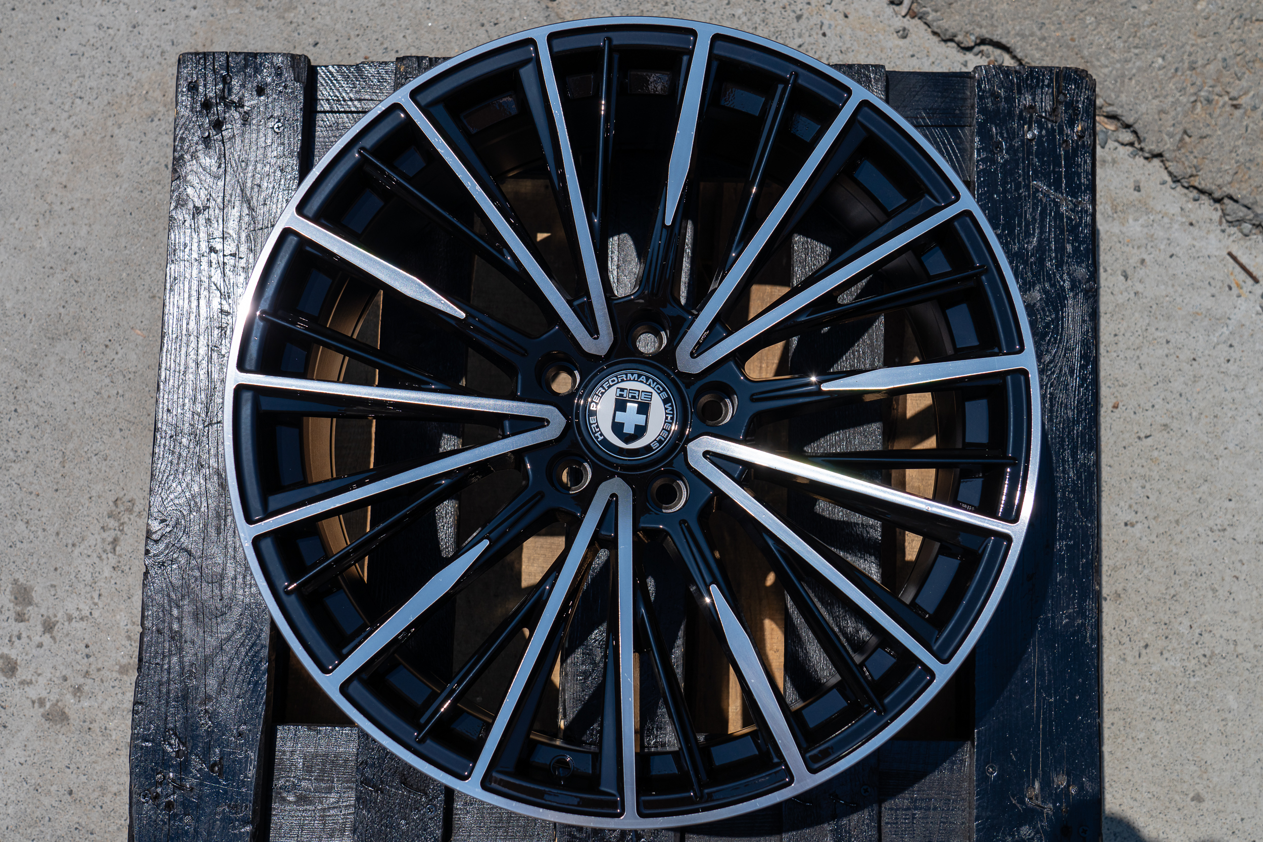 NEW! Комплект дисков HRE Style X042 R17 7.5j ET35 5*108 (J212) NN