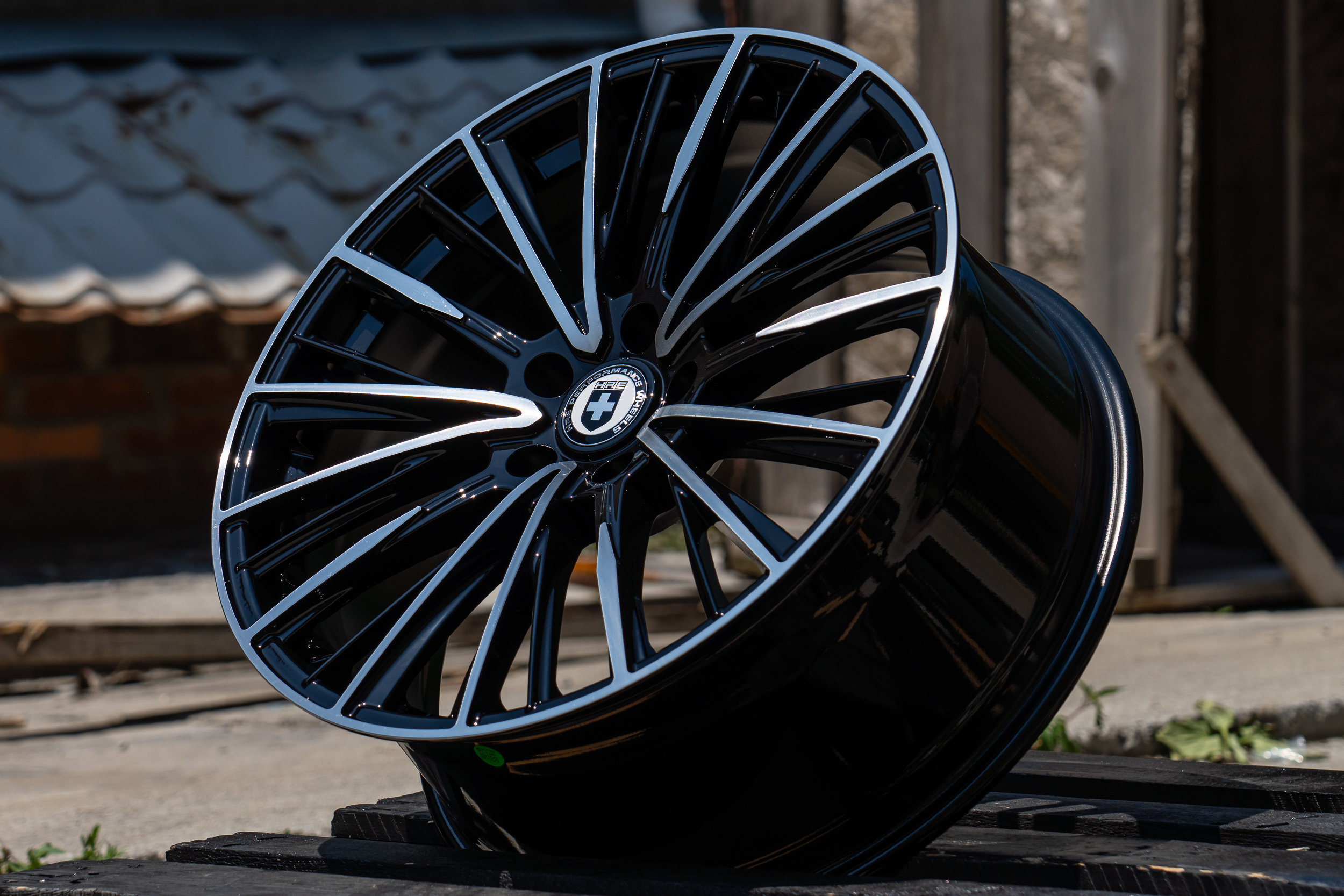 NEW! Комплект дисков HRE Style X042 R17 7.5j ET35 5*108 (J212) NN